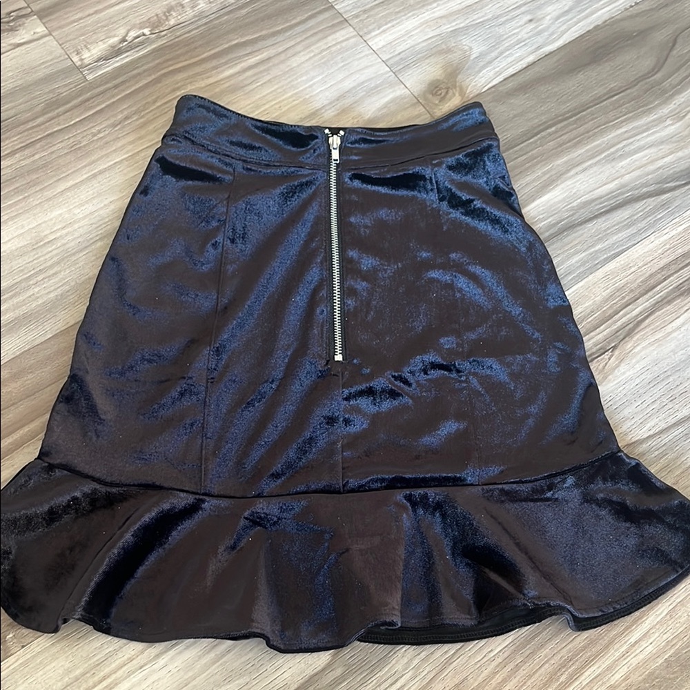 H&M Blue Mini Trumpet Skirt with Ruffled Hem